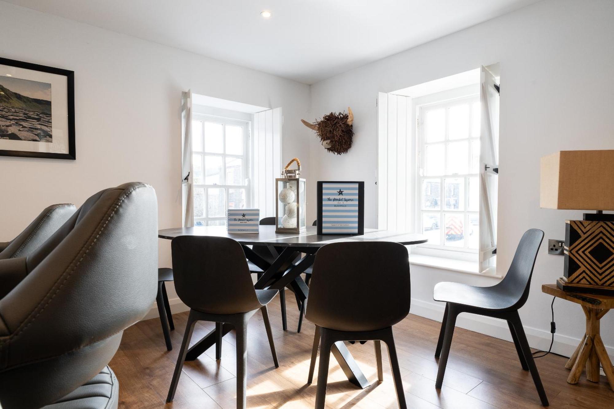 Market Square Apartments Bushmills Luaran gambar